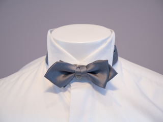ボウタイ（蝶ネクタイ）シルバー