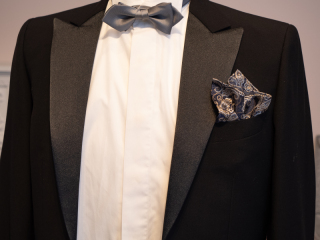 ポケットチーフ／ペイズリー／ネイビー×ゴールド