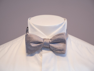 ボウタイ（蝶ネクタイ）シルバー
