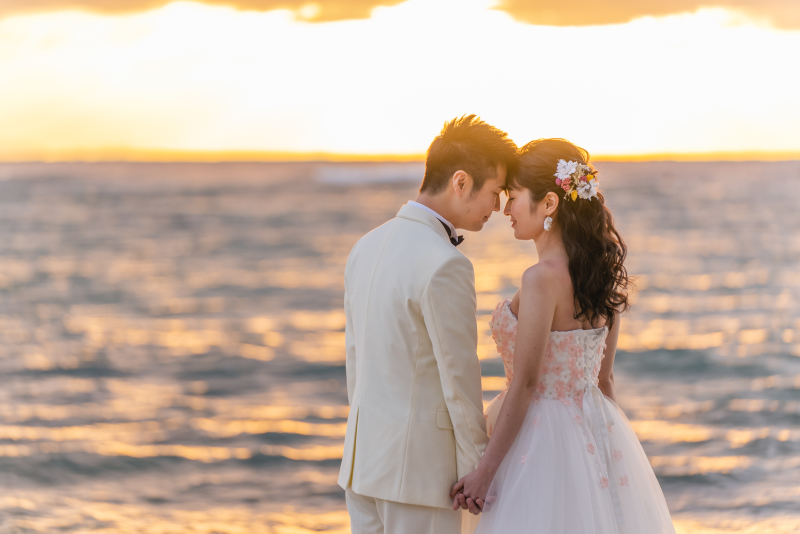 燃える光のなかで