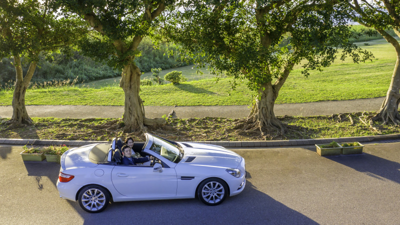 新婦様のお勤め先の先輩をオーナーが撮影したご縁でお越しいただいたお二人