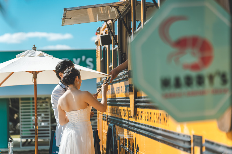 スタッフと一緒にランチタイム