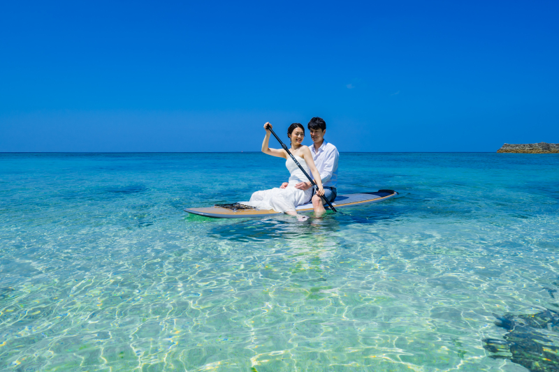 読谷の海からしか行けないビーチへも