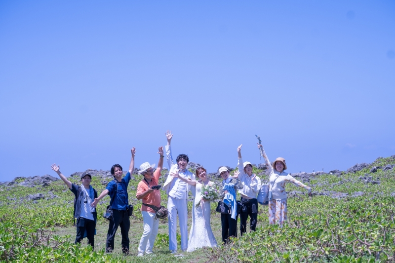 恒例の「お疲れ様ショット」も人数が多いと