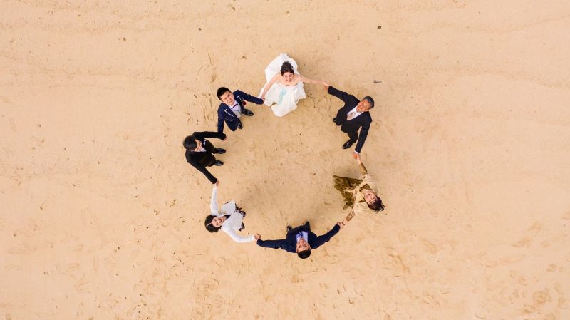 「密」ではない結婚式を