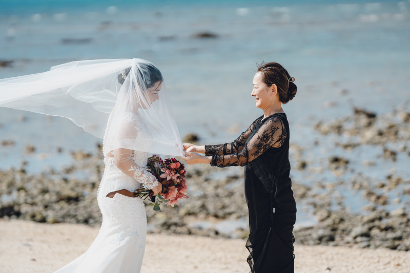 海辺での結婚式