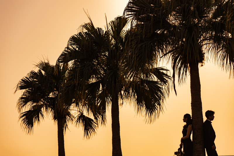 北谷町の海辺で