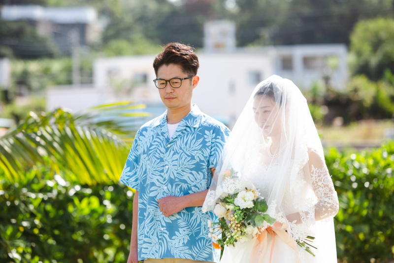 美しい花嫁をエスコート