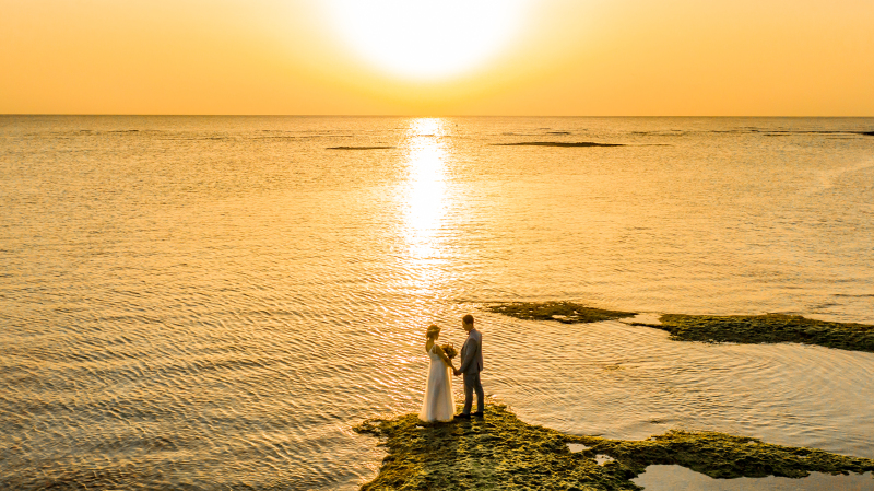 当店人気No.1【ビーチ+サンセット撮影】ロケ地2箇所全150カット+ドローンフォト30カット☆