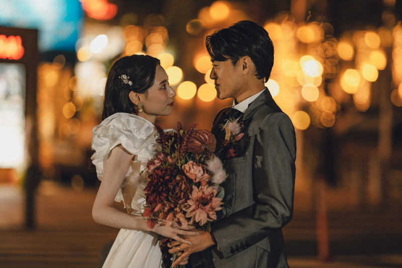 【ビーチ+サンセット+アメリカンビレッジナイト撮影☆オープニングムービー制作プラン】300カット+一眼&ドローンムービー撮影編集