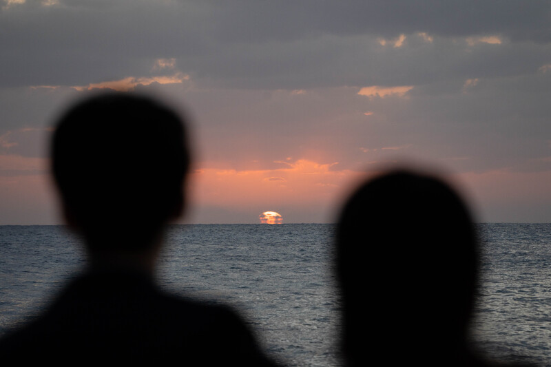 【本島:家宝になるムービー】2日がかりプレミアムムービープラン★朝からサンセットまで2日ツアーロケ撮影★衣裳3着付き!