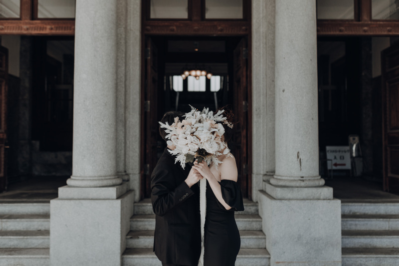 顔隠しショット