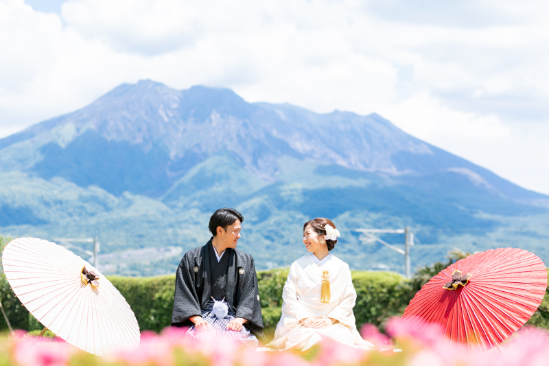 桜島と撮りたい!仙巌園でのウェディングフォト
