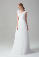 Vネックチュールドレス