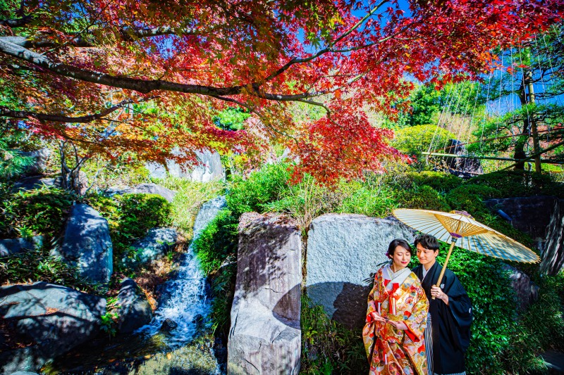 【サンプルのような仕上がりに♪】目白庭園で撮った紅葉前撮り
