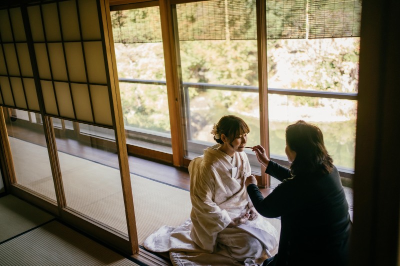 お母様により紅差しです