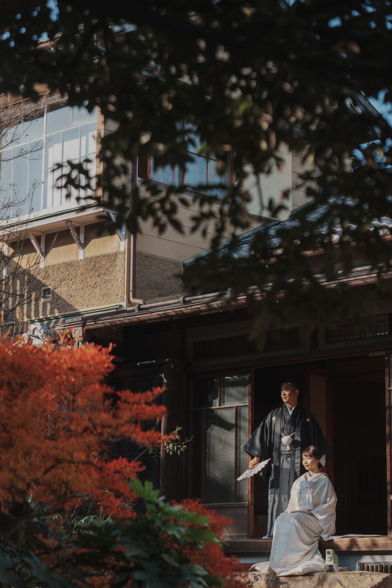 和室での縁側ショット