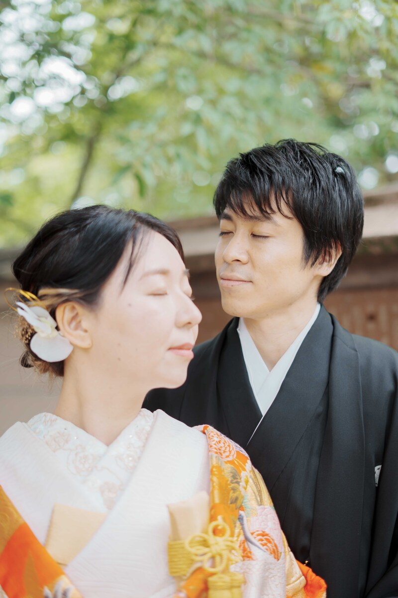 目をつむって・・