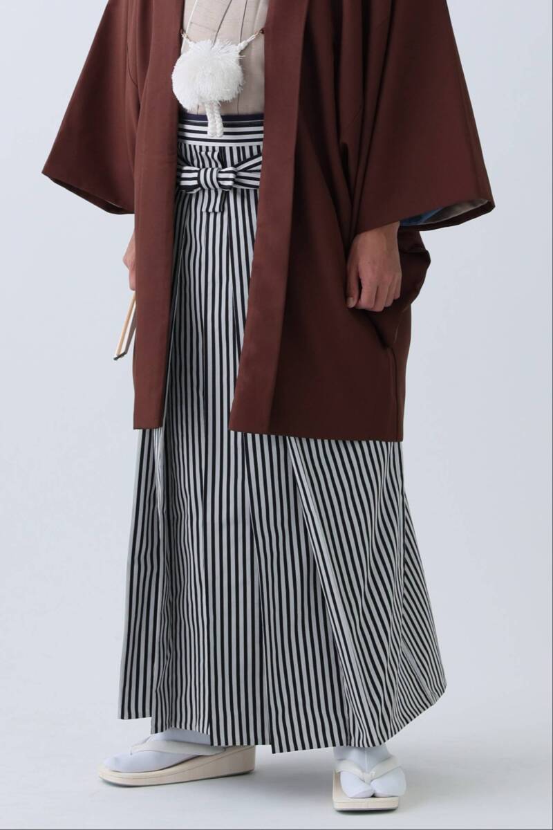 ブラウン紋付袴