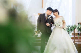 木目の教会で挙式＆フォト