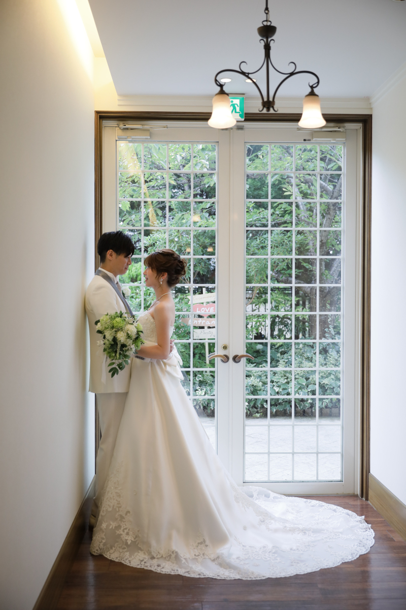 寄りかかりショット