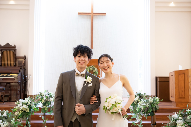 木のぬくもり温かなチャペル