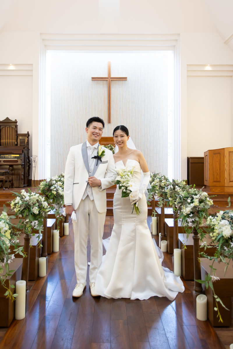 木の温もりあたたかなチャペル