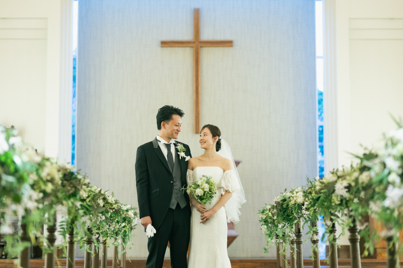 木の温もりあたたかなチャペル