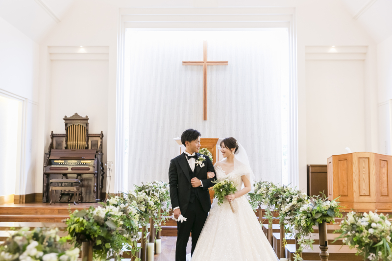 木の温もりあたたかなチャペル