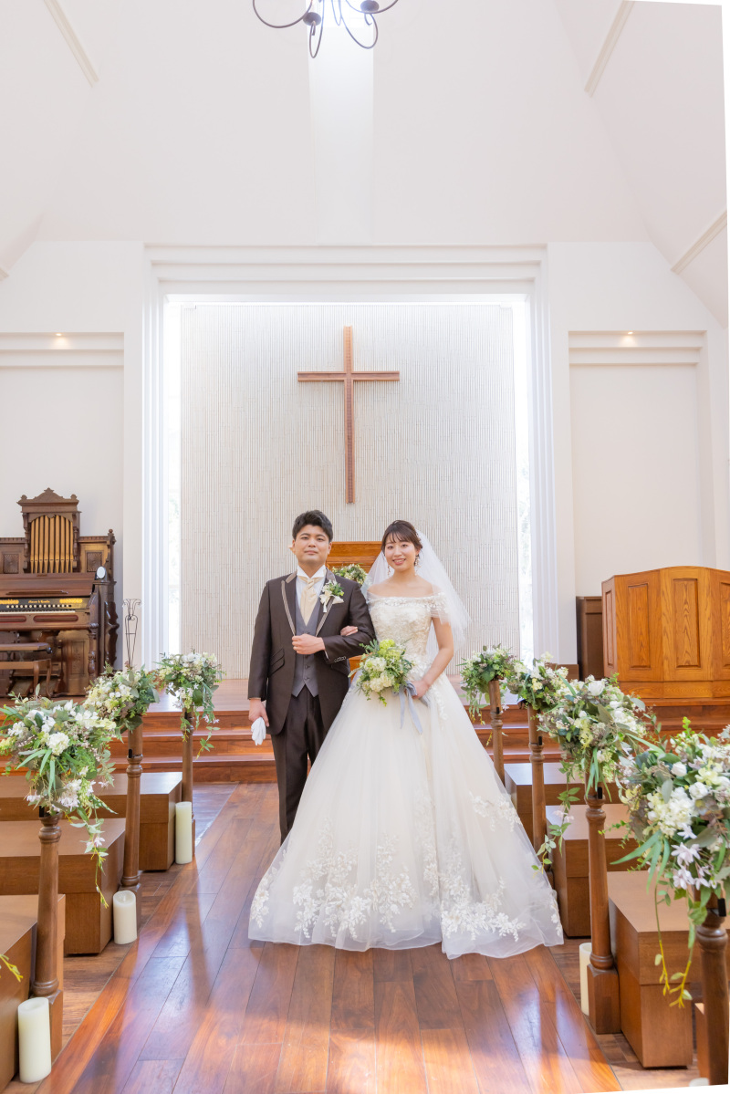 木の温もりあたたかなチャペル