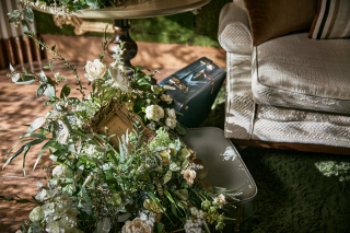 思い出の品と撮影