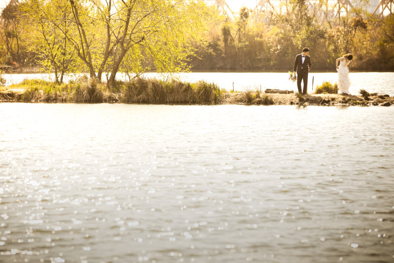 大阪でのロケ撮影、お二人の空気感を大切に撮影