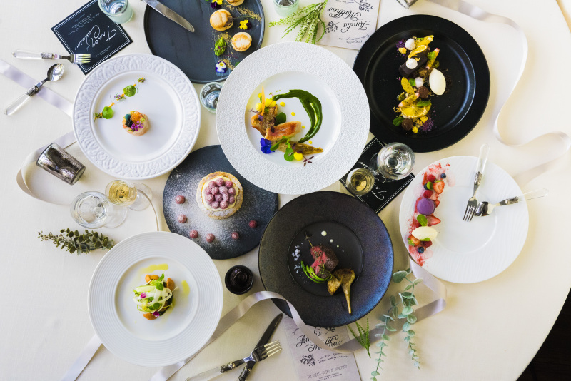 【世界に一つだけのオリジナルメニューを作成】フォトウェディング＆ご家族とのお食事会がセットになった会食付きプラン◇ドレス1着