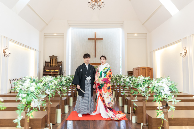 【平日限定*お好きな時期に撮影可能♪】チャペル・ガーデンなど結婚式場でフォト撮影◇選べるアートブーケ付き◆ドレス1着&和装撮影
