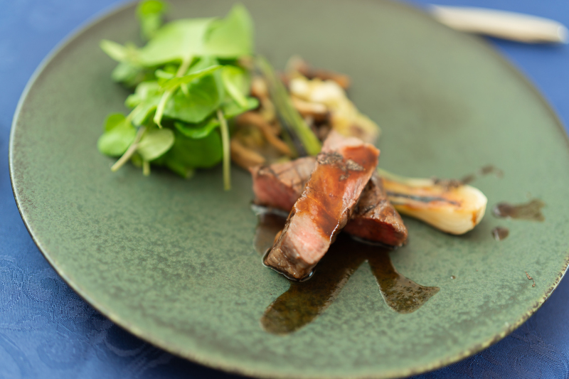 春・夏・秋・冬の季節を大切に。本格フレンチ