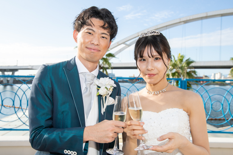 おふたりの門出に乾杯っ!