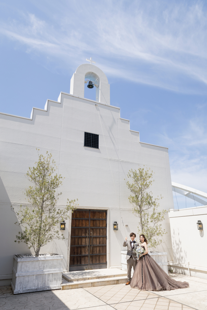 ミコノス島を彷彿とさせるチャペル