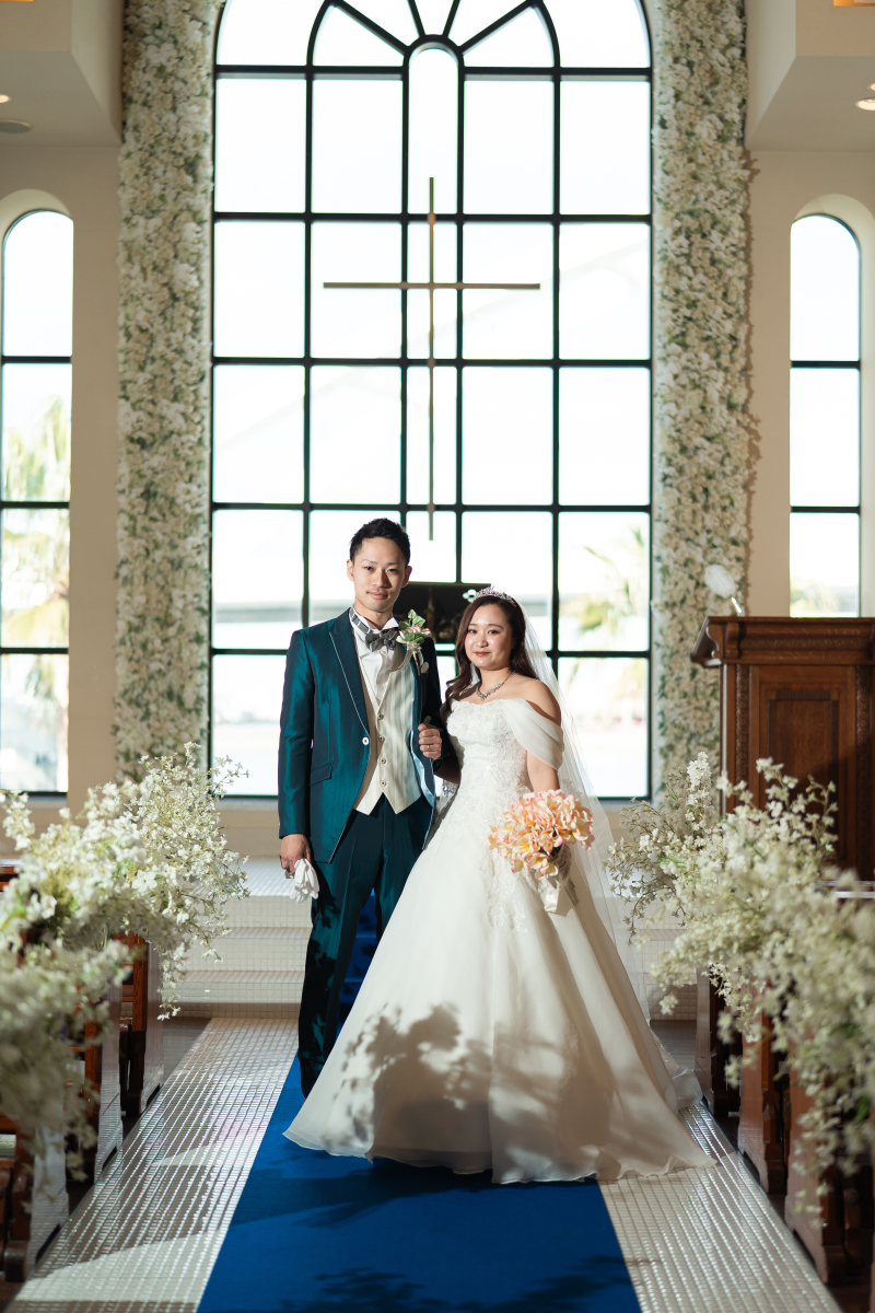  海を一望"オーシャンビューチャペル"でフォト