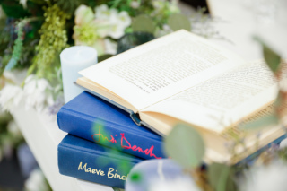 推しグッズとの撮影