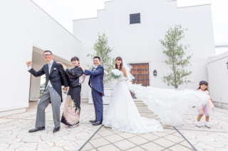 式場オススメ写真スポット＊ファミリー婚