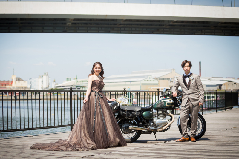 【愛車とフォトウェディング】クルマやバイク好きのおふたりにぴったりなプラン◇ドレス1着
