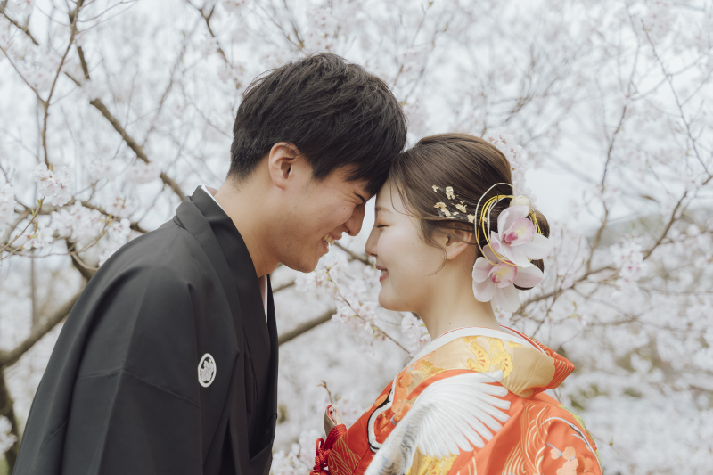 満開の桜と笑顔に包まれて|金沢で叶える和装ロケ