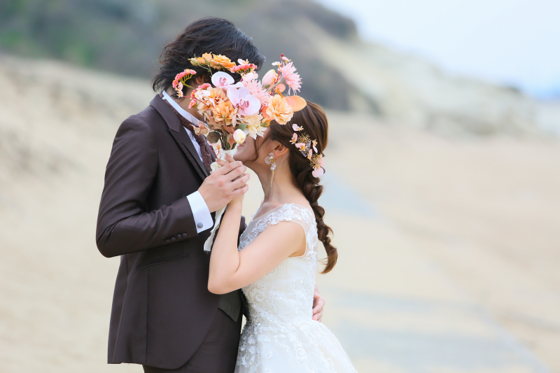 ドレスにはダウンスタイルで