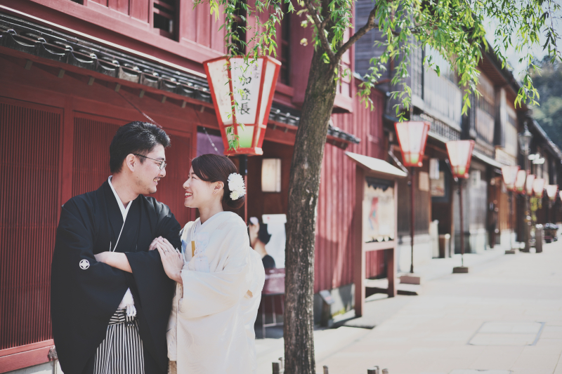べんがら格子の町並みで
