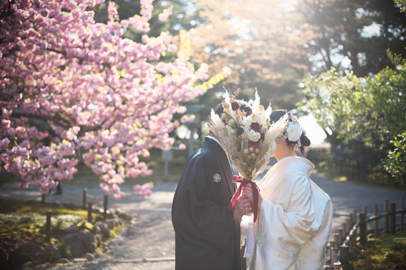 ブーケ越しの・・・( *´艸`)