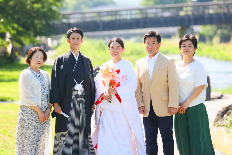 浅野川のほとりで