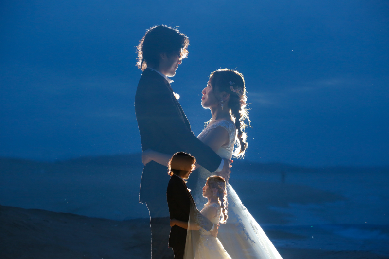 重なり合うシルエット