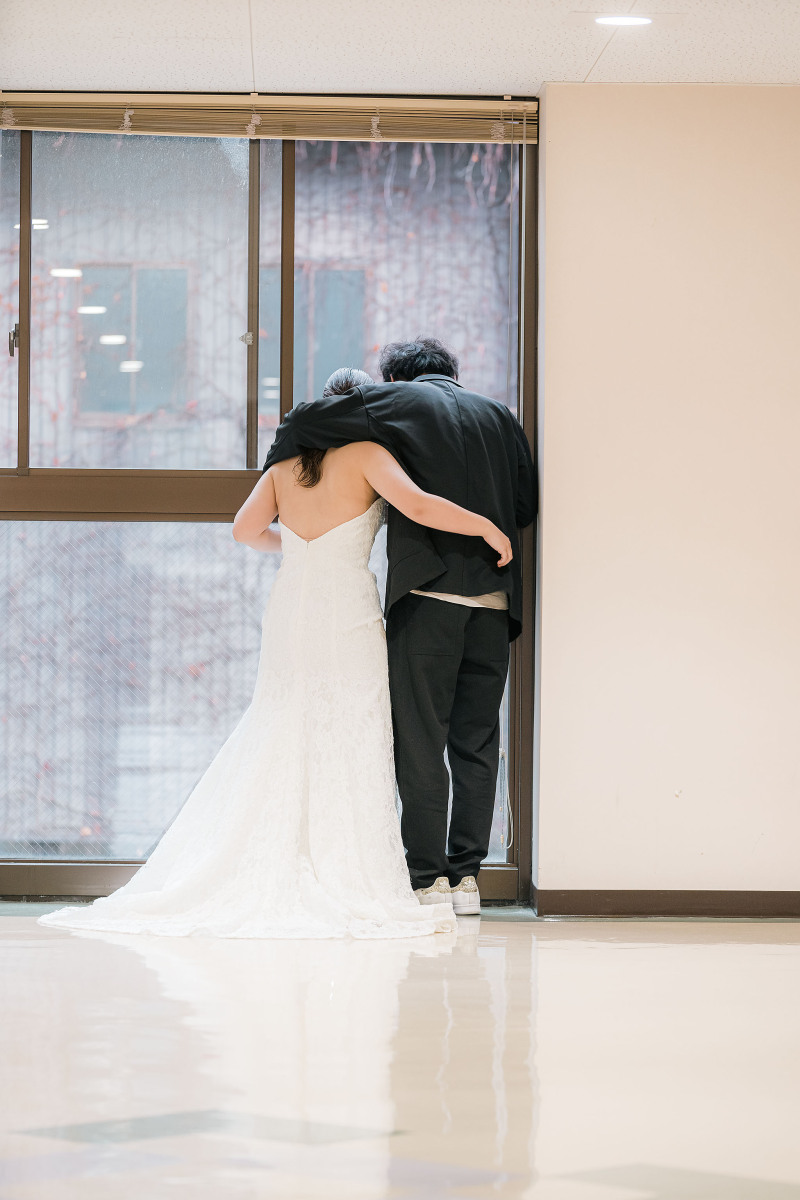 思い出の母校で撮影