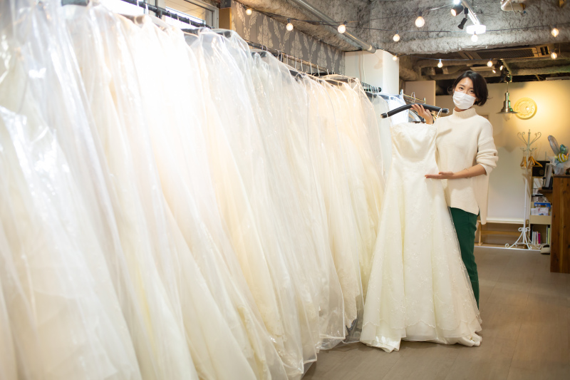 専属のコーディネーターがドレス選びをお手伝い