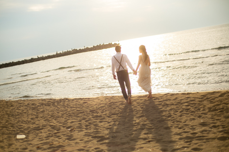 【手軽に映え写真が撮れる♡】洋装海ロケ撮影プラン